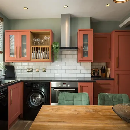Apartment 2 Bedroom Townhouse York